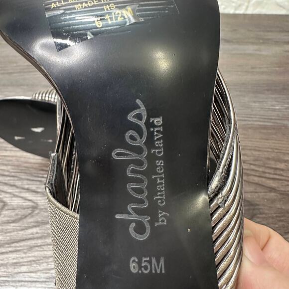 Charles by Charles David 'Razzle' Chunky Heel Slide Sandal Womens 6.5M Metallic - Picture 9 of 9